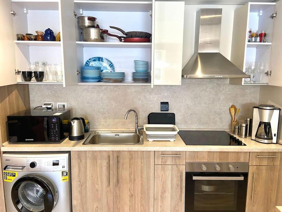 Apartment Glamorous 2br/ Free & Pool Access @ Mangroovy, El Gouna