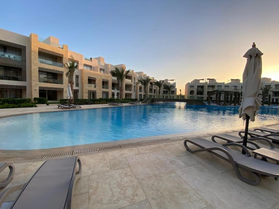 Апартаменты Glamorous 2br/ Free & Pool Access @ Mangroovy, El Gouna Хургада